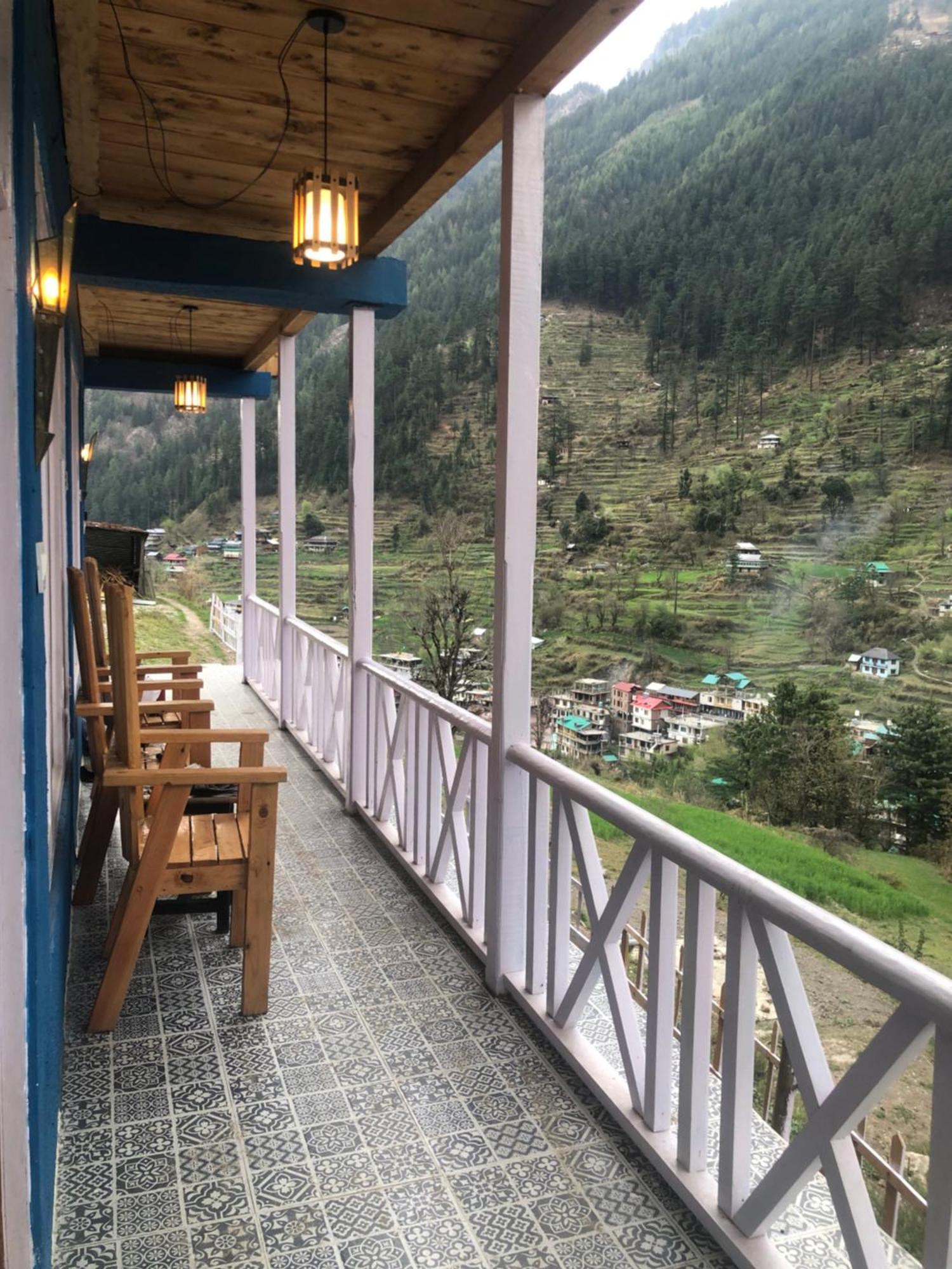 Soho House Apartment Jibhi Luaran gambar