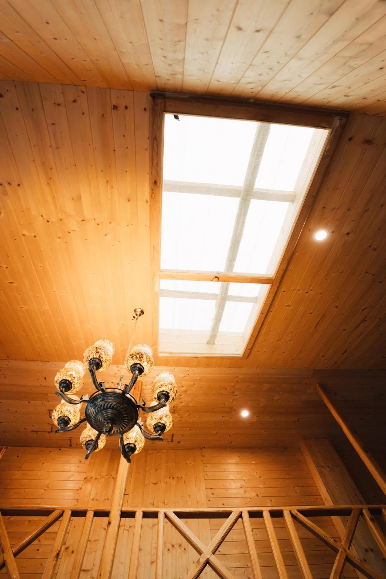 Soho House Apartment Jibhi Luaran gambar
